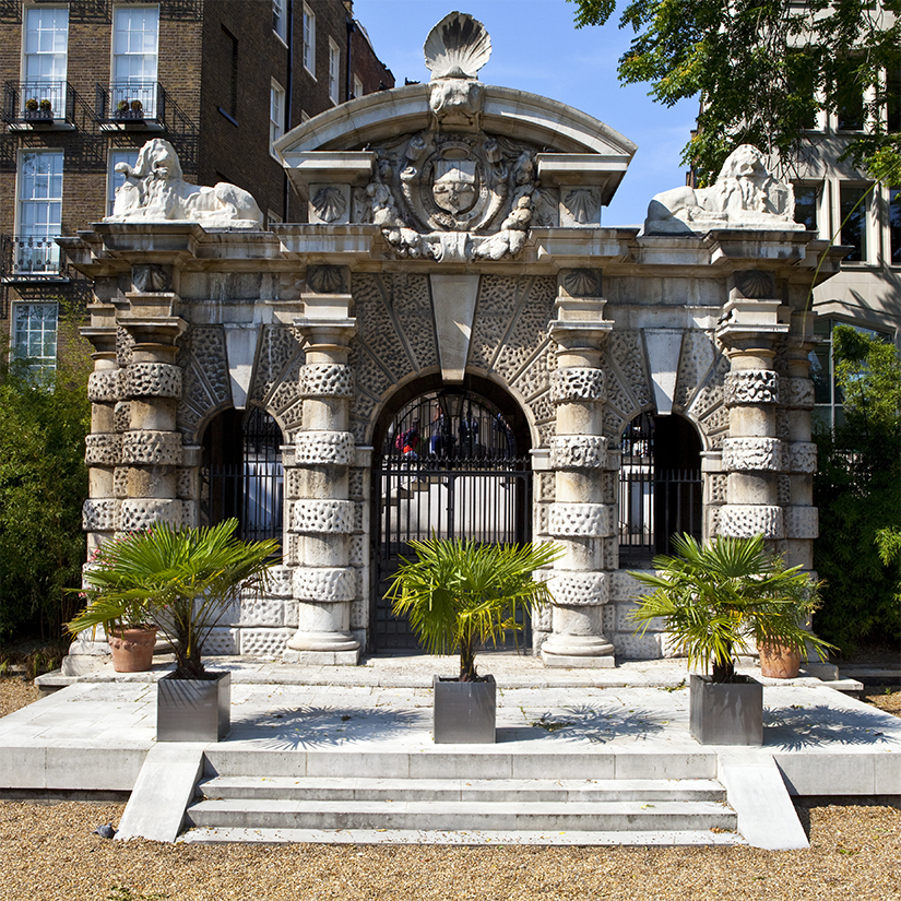 Victoria Embankment Gardens